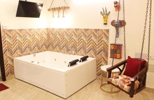 Greater Kailash Apartamento | Luxurious Jacuzzi Hot Tub 1BHK Suite with Spa Tub 11