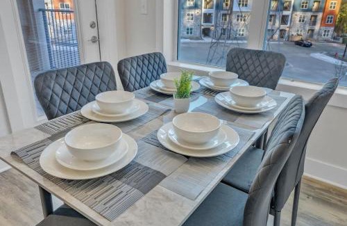 Hayes Apartamento | Luxurious King 3BR Suite Mins to Downtown Durham!