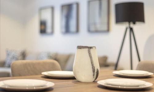 Osu Apartamento | Luxurious King Suite Two Bedroom Space Available