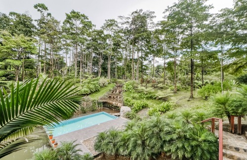 Peñas Blancas Casa | Luxurious lakefront designer villa in a private reserve - near Arenal Volcano