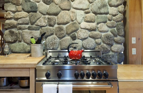Camden Casa | Lujosa casa del lago Maine en Megunticook Lake en Camden, ¡el mejor alquiler en el lago!