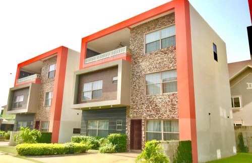 Accra Villa | Luxurious life Townhouse