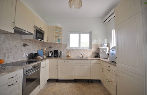 Kandia Villa | Villa de lujo "Livadia" para 10-12 personas, con gran piscina