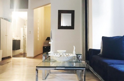 Petralona Apartamento | Luxurious mini suite in Athens center