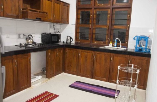 Digana Casa | Lujosa casa moderna de 2 dormitorios con desayuno de cortesía