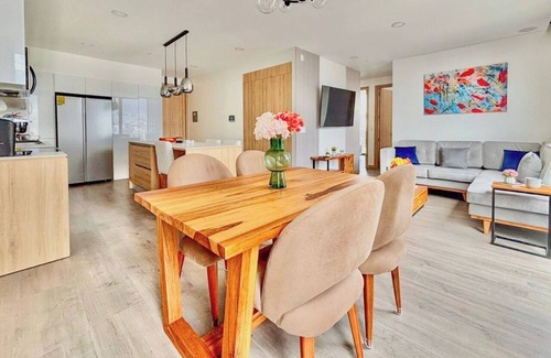 Distrito Financiero Apartamento | Luxurious modern apartment in Quito's vibrant area