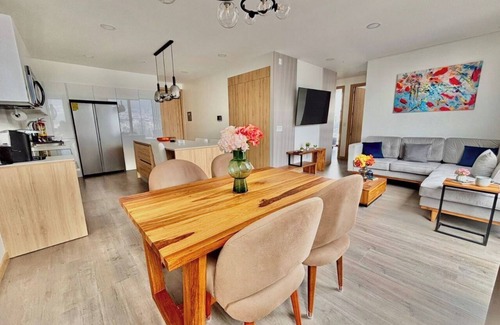 Distrito Financiero Apartamento | Luxurious modern apartment in Quito's vibrant area