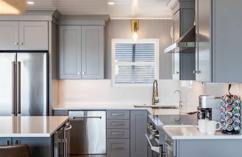 Surf City Casa | Luxurious Modern Beachfront Gem!