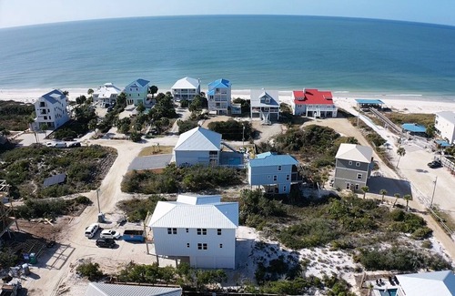 Cape San Blas Casa | Luxurious new north Cape, private pool/hot tub, elevator, game rm, beach gear