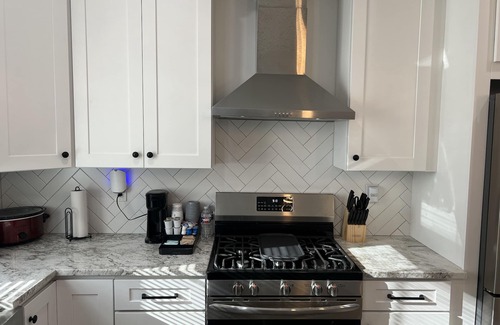 Faubourg Livaudais Casa | Luxurious Newly Built 3 Bedroom 2 Bath Home With Rooftop Deck and Back Balcony