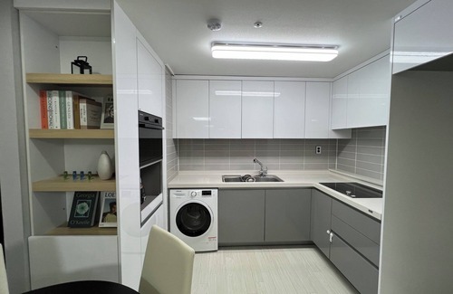Nam-Gu Apartamento | Luxurious, newly built 2-bedroom apartment next to beautiful Taehwa river