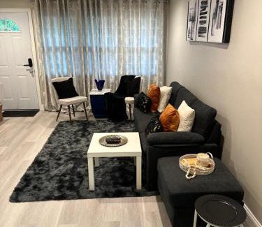 Vauxhall Villa | Luxurious, newly renovated retreat