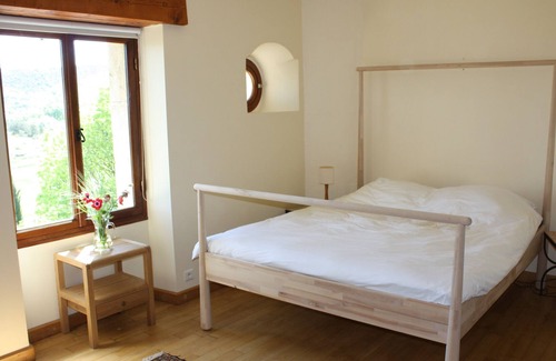 Brouzet-les-Quissac Casa | Lujosa casa de piedra antigua con piscina en una ubicación fantástica en medio de viñedos