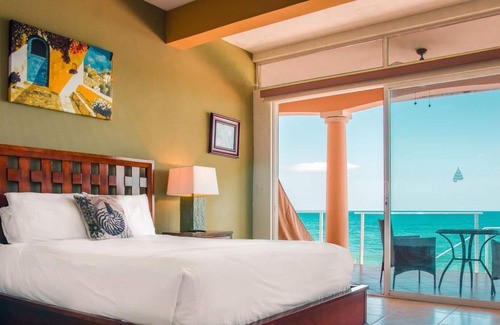 Boca Corona Apartamento | LUXURIOUS OCEANFRONT APARTMENT - NAUTILUS SUITE