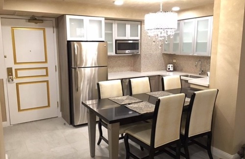 Las Vegas Villa | Lujosa Villa de un dormitorio Suite de Las Vegas NV ~!