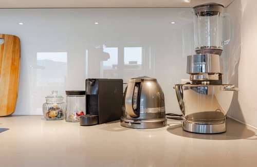 Risch Apartamento | Luxurious penthouse with roof terrace