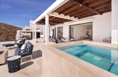 Cerritos Apartamento | Luxurious Penthouse, Steps from Cerritos Beach