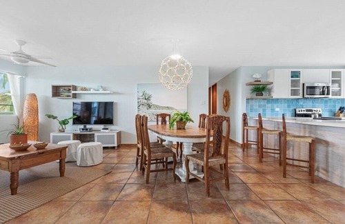 Cabezas Condominio | Luxurious Penthouse Villa + Rooftop Terrace