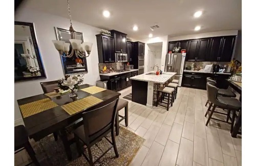 Enterprise Casa | Luxurious Private Bedroom Suite w/ private bathroom.
