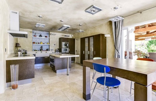 Rognes Villa | Bastide provenzal de lujo cerca de Aix en Provence y Luberon