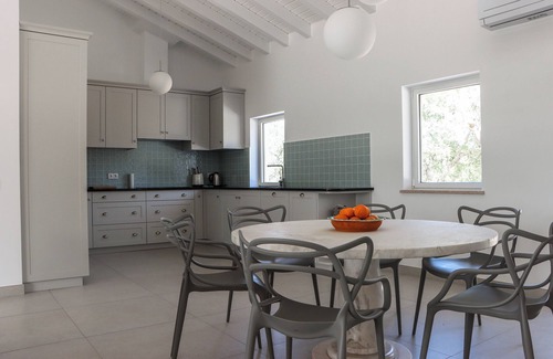 Portalegre Casa | Luxurious Newly Rebuilt House With Infinity Pool and Stunning Views