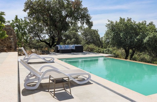 Portalegre Casa | Luxurious Newly Rebuilt House With Infinity Pool and Stunning Views