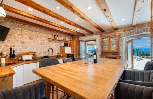 Jesenice Villa | Luxurious retreat in Jesenice