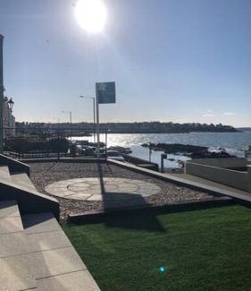 Bangor Apartamento | Luxurious Seaside Apartment