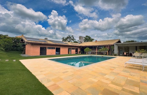 Itu Casa | Luxurious single-story house in Itu