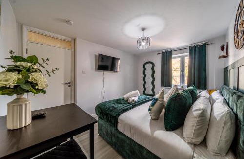Livesey Apartamento | Luxurious & Spacious 3-BR Free Parking Balcony