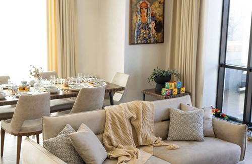 Dushanbe Apartamento | Luxurious & Spacious City-Centre Retreat with Breathtaking Views
