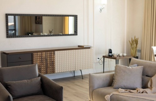 Dushanbe Apartamento | Luxurious & Spacious City-Centre Retreat with Breathtaking Views