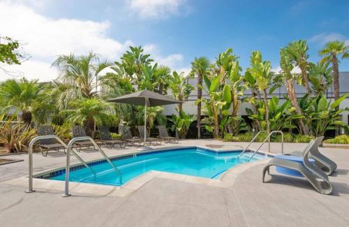 Santa Ana Heights Apartamento | Luxurious stay near the beach