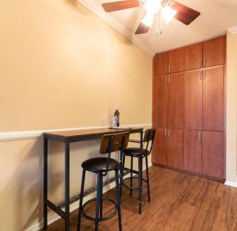 Santa Ana Heights Apartamento | Luxurious stay near the Beach