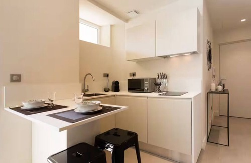 Lepante Quarter Apartamento | Luxurious Studio w/ separate sleeping area