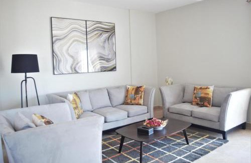 Osu Klottey Apartamento | Luxurious Superior Apartment One Bedroom Space available