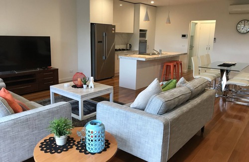 Doncaster Casa | Lujosa casa adosada 2BR 2. 5BATH