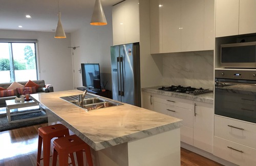 Doncaster Casa | Lujosa casa adosada 2BR 2. 5BATH