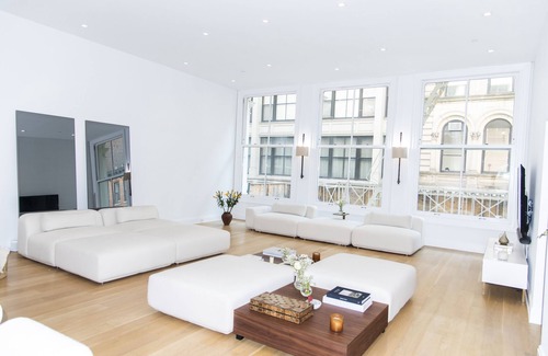 SoHo Apartamento | Luxurious Tribeca Loft w/ private elevator access
