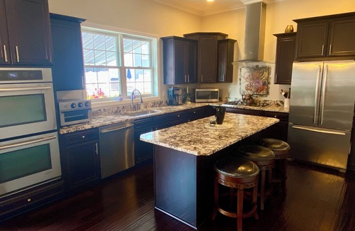 Oakmont Casa | Luxurious U.S. Open 4-bedroom townhome near Oakmont Country Club