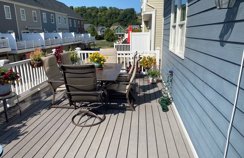 Oakmont Casa | Luxurious U.S. Open 4-bedroom townhome near Oakmont Country Club