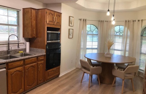Mesquite Casa | Luxurious Villa at Mesquite with Pool 3BD/2BA.