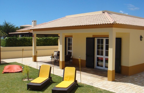 Campo de Baixo Casa | Casa de lujo con acceso directo a la playa con barbacoa y terraza con vistas al mar