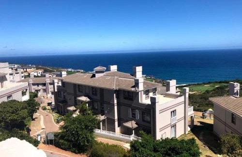 Pinnacle Point Villa | Luxurious Villa for Four