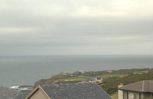 Pinnacle Point Villa | Luxurious Villa for Four