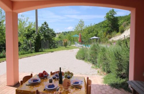 Acqualagna Villa | Luxurious Villa in Acqualagna with Swimming Pool