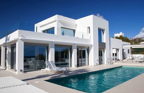 Puig Manya Casa | Luxurious Villa with Private Bay, Pool, Terrace, Gorgeous Viewsi