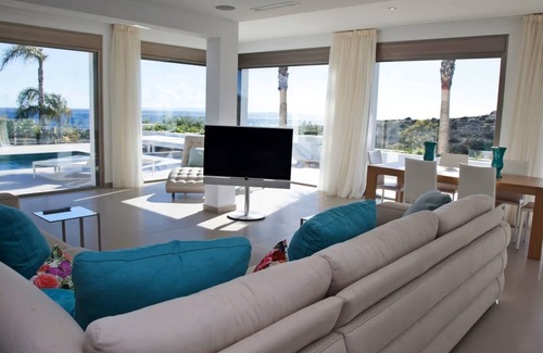 Puig Manya Casa | Luxurious Villa with Private Bay, Pool, Terrace, Gorgeous Viewsi