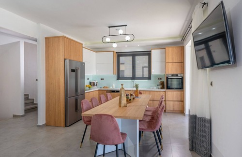 Roumeli Villa | Luxurious Villas Micha Mare - 14 Bedrooms