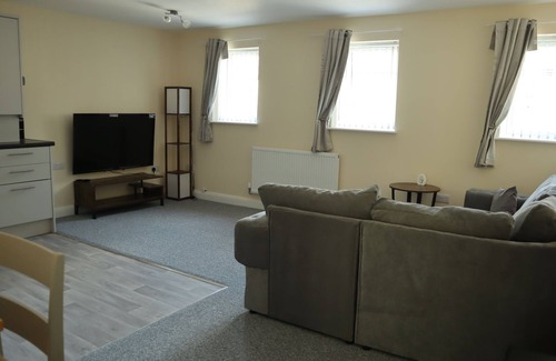 Burton on Trent Apartamento | Luxury 1 & 2 bed open plan apartments with free internet services